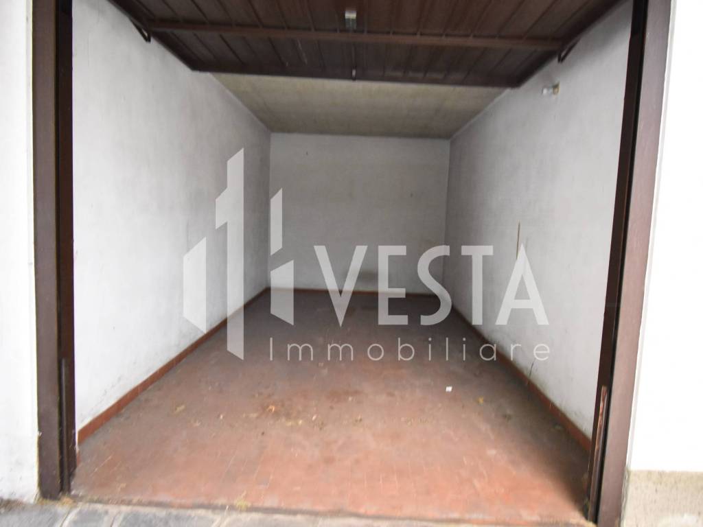 Box / garage a Cernusco lombardone in Via Pensiero - Foto 2