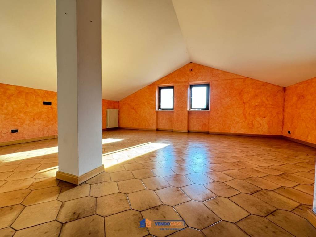 Appartamento a Castagnole delle lanze in Via Pela, 4 - Foto 3