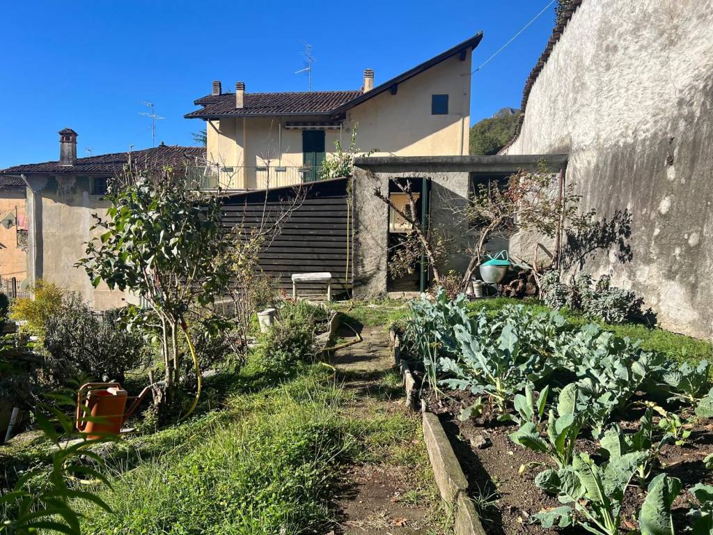 Appartamento a Lecco in Via Isidoro Calloni, 20 - Foto 4