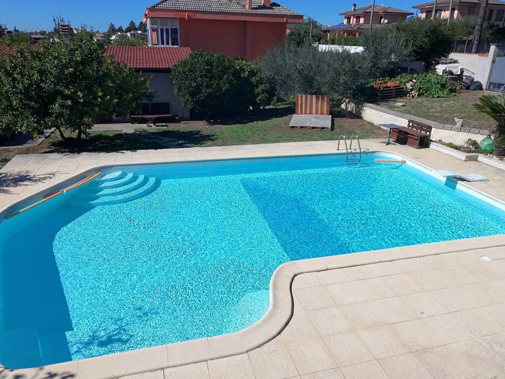 Villa a Genzano di roma in Via Seneca - Foto 5