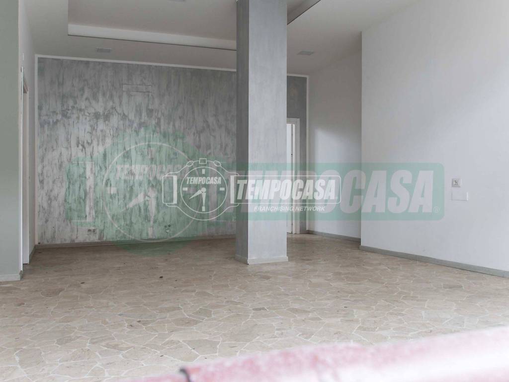 Immobile a Gerenzano in Via XX Settembre - Foto 3