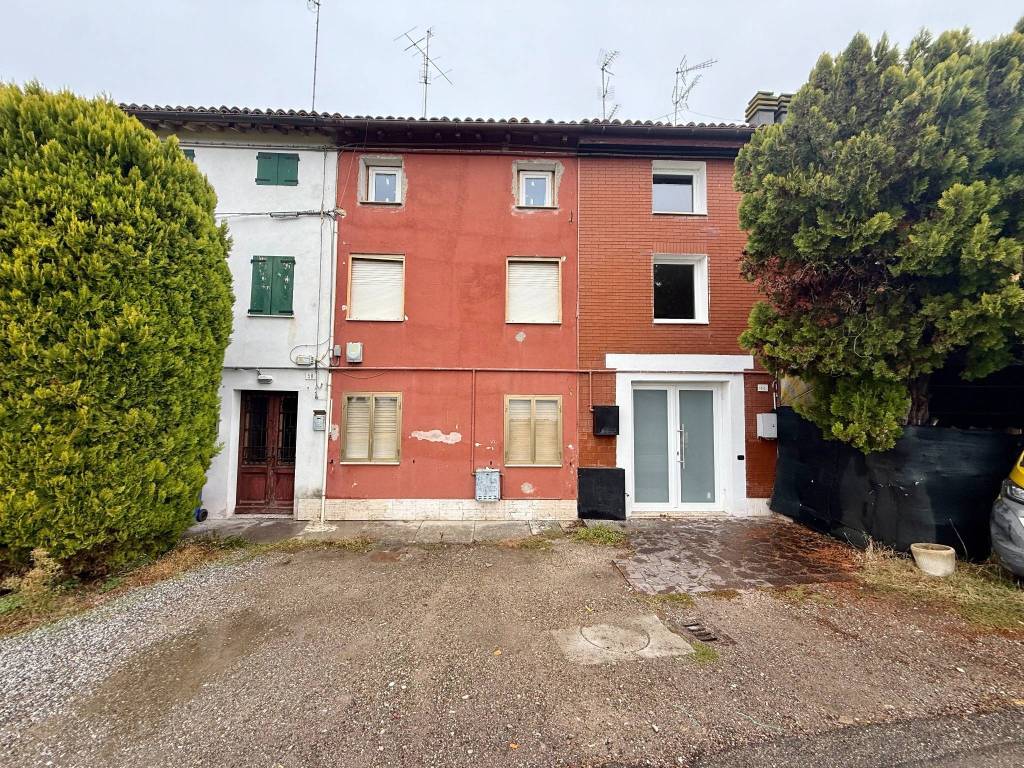Casa indipendente a Carpi in Via Argine Panzano, 64 - Foto 5