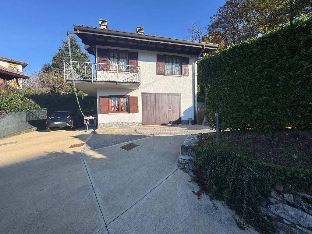 Villa a Cunardo in Via San Abbondio, 1 - Foto 4