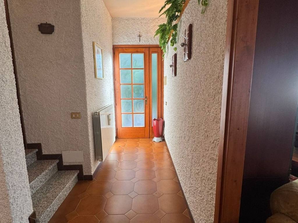 Villa a Cunardo in Via San Abbondio, 1 - Foto 5