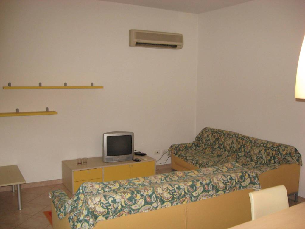 Appartamento a Ravenna in Viale Carlo Pisacane, 40 - Foto 3