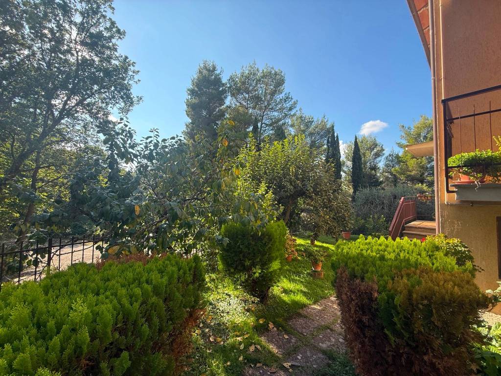 Appartamento a Città della pieve in Via Salvio Savini - Foto 4