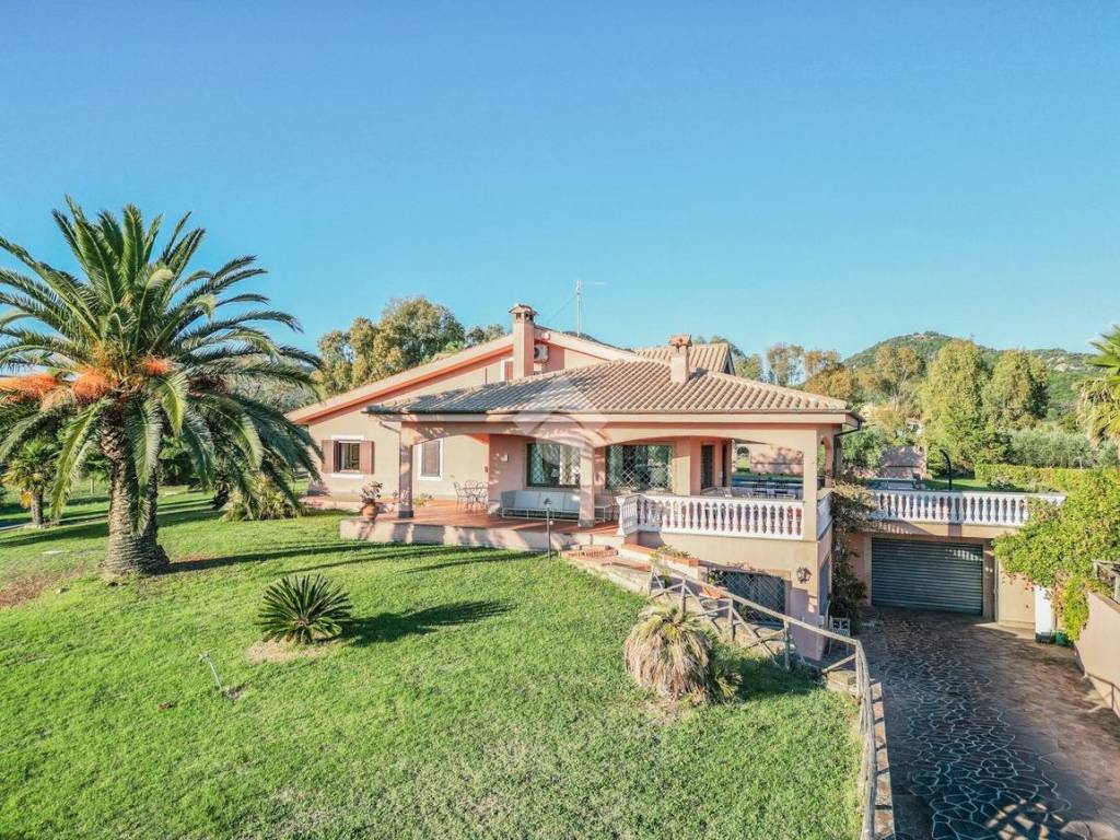 Villa a Cerveteri in Via Fosso del Norcino, 13 - Foto 3