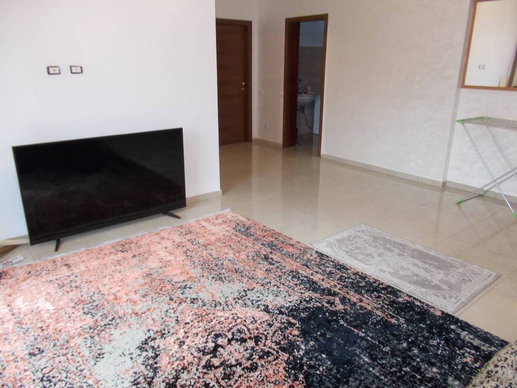 Appartamento a Samarate in Via Zara - Foto 5