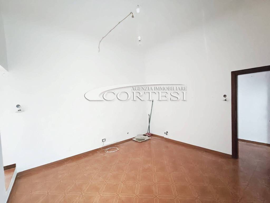 Appartamento a Sansepolcro in PIAZZA SANTA CHIARA, 3 - Foto 3