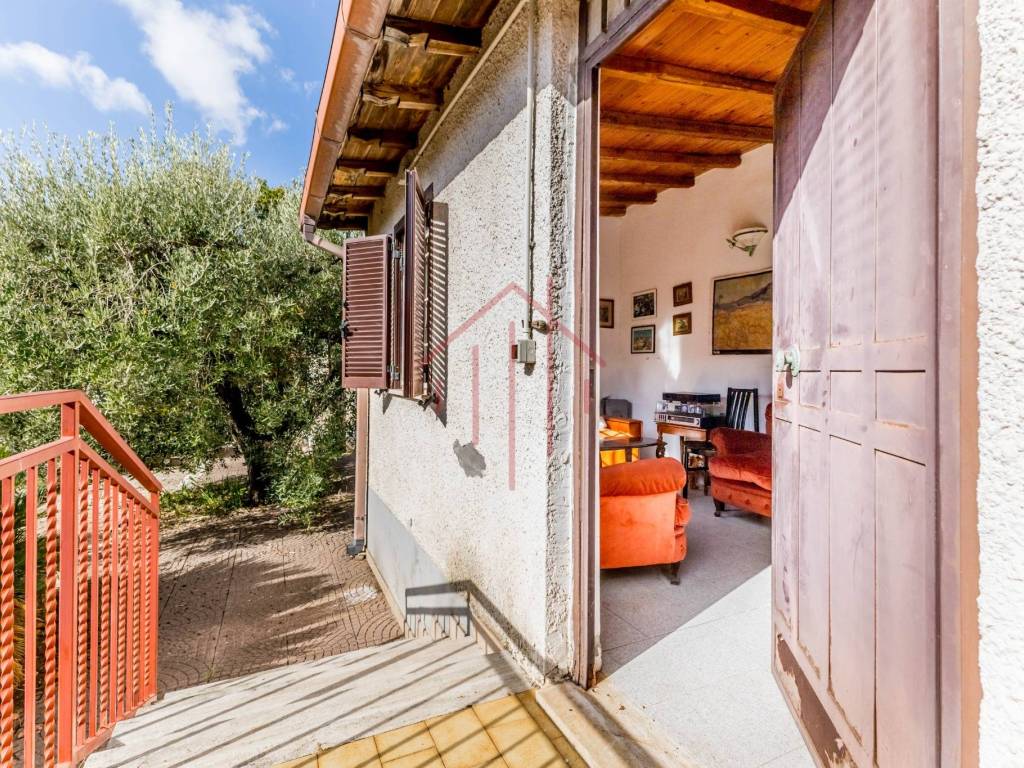 Villa a Lanuvio in Via Montegiove Vecchio, 49 - Foto 5