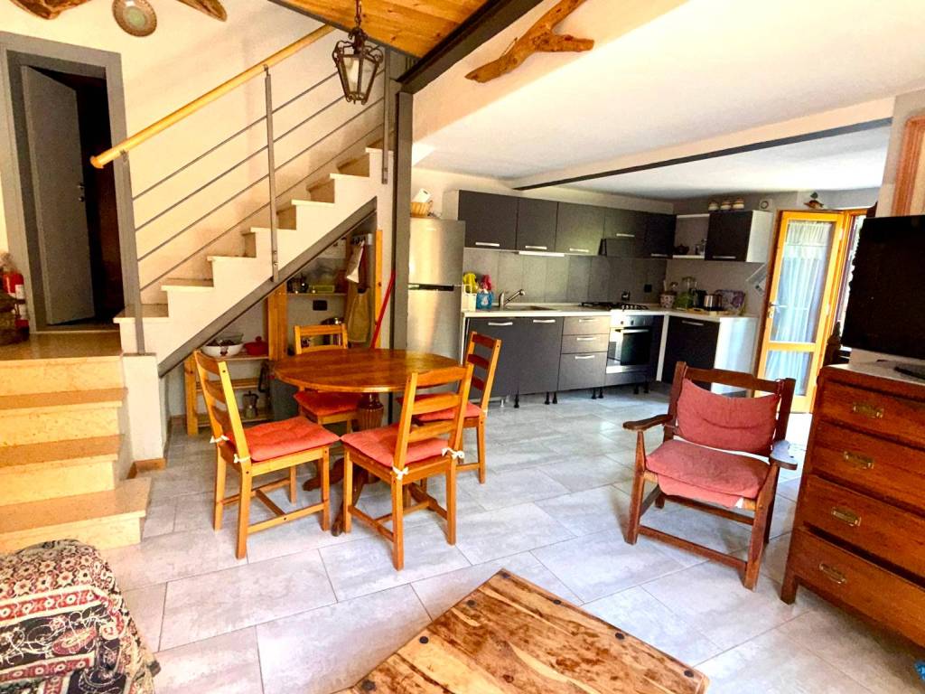 Appartamento a Rosignano marittimo in Via Telemaco Signorini - Foto 4