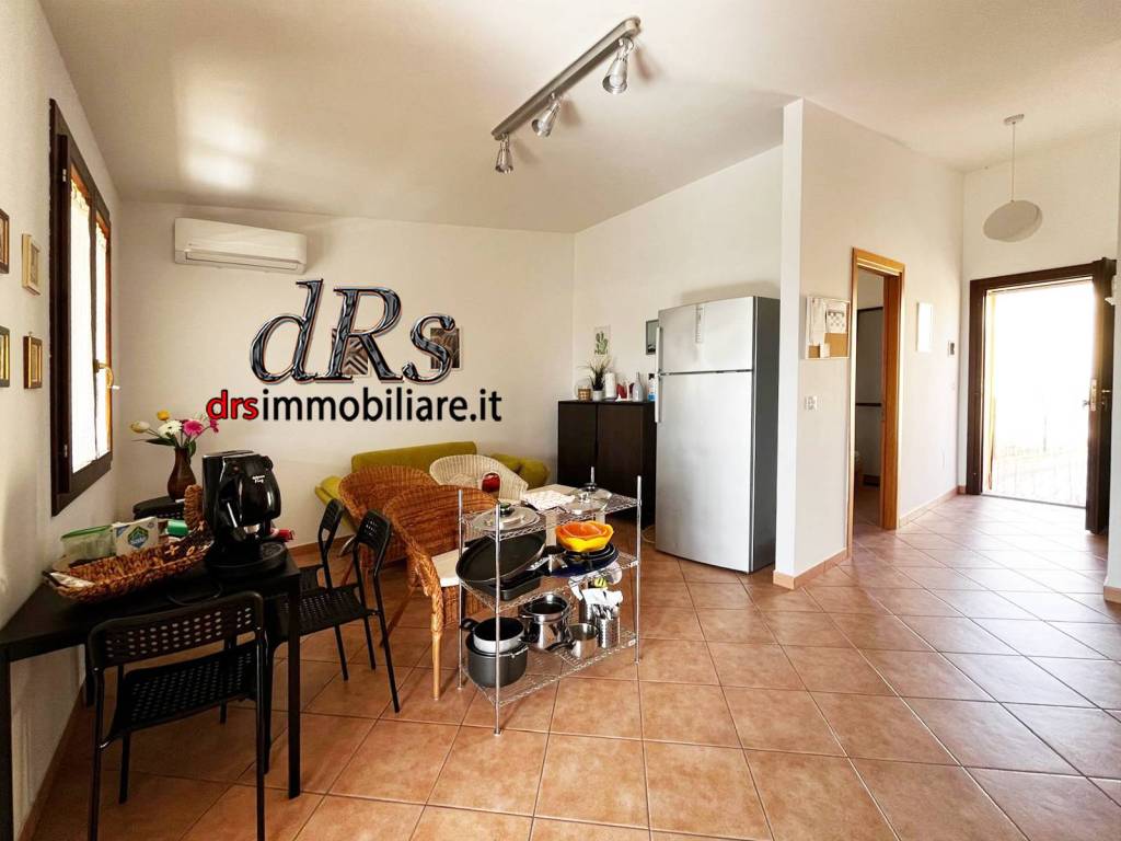 Appartamento a Bernalda in Strada Provinciale Bernalda-Metaponto - Foto 4