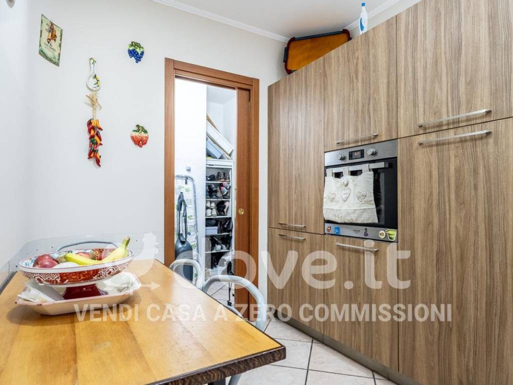 Appartamento a Venosa in Via Carlo Levi, 53 - Foto 4