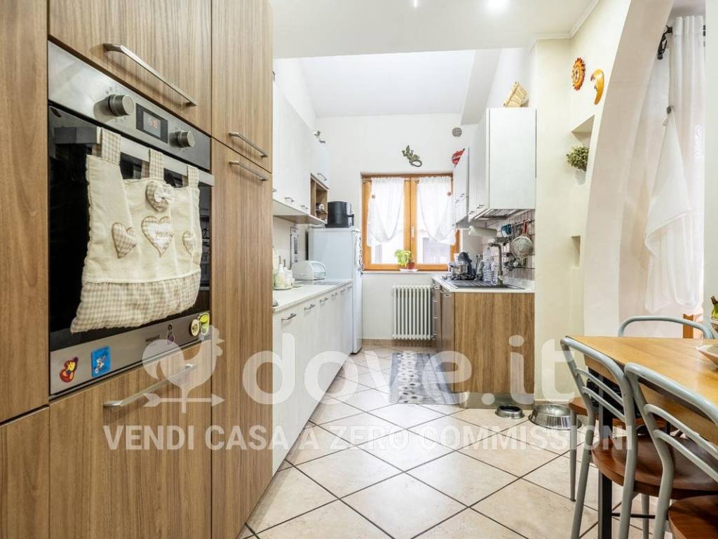 Appartamento a Venosa in Via Carlo Levi, 53 - Foto 5