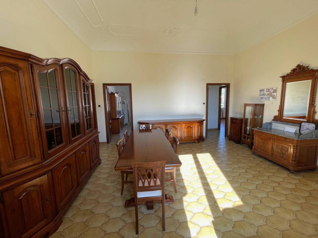 Appartamento a Genova in Via Chiaravagna, 11 - Foto 3