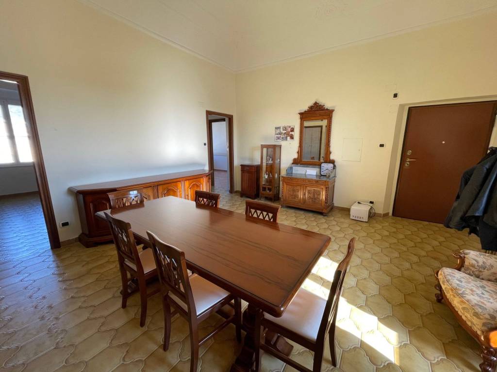 Appartamento a Genova in Via Chiaravagna, 11 - Foto 4