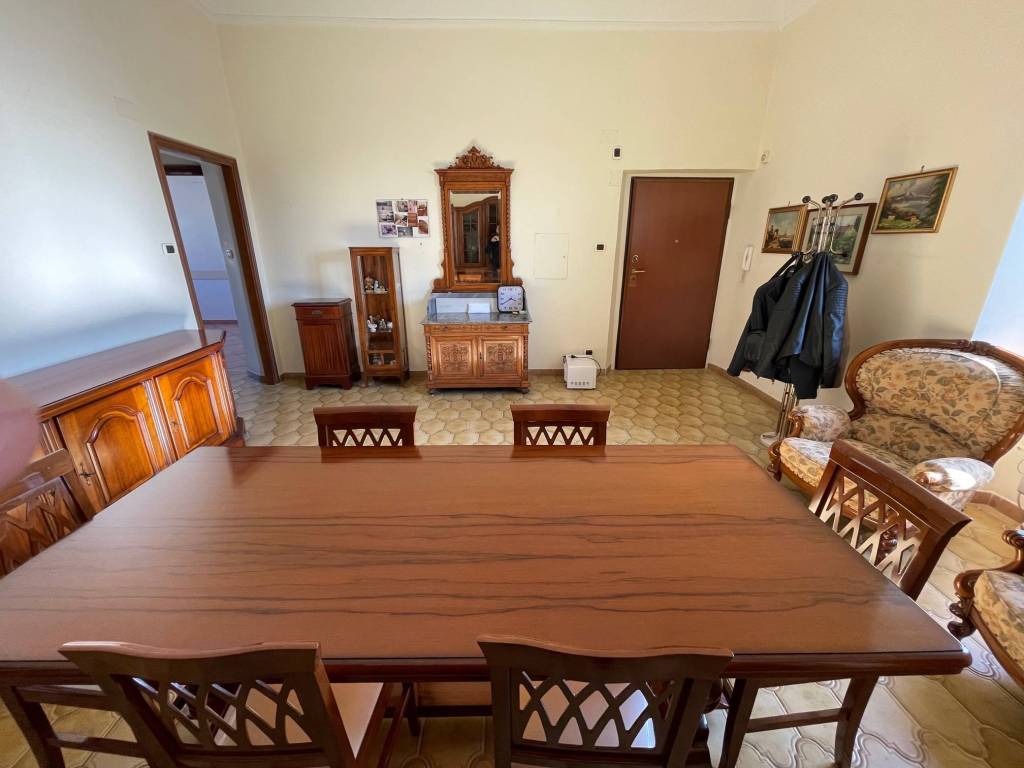 Appartamento a Genova in Via Chiaravagna, 11 - Foto 5