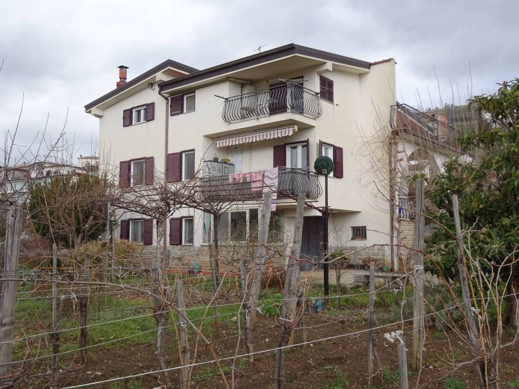Villa a Marsicovetere in Via Guglielmo Marconi - Foto 2