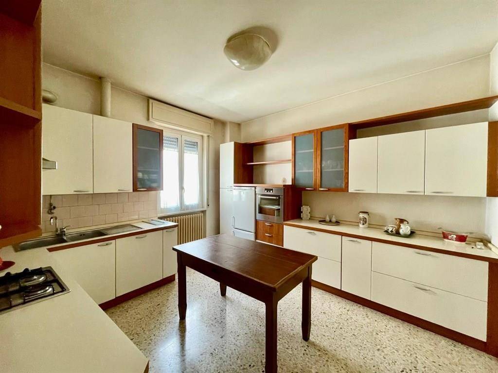 Appartamento a Vedano olona in Via Matteotti - Foto 4