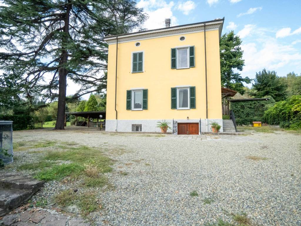Villa a Acqui terme in Via Luigi Pirandello, 15 - Foto 2