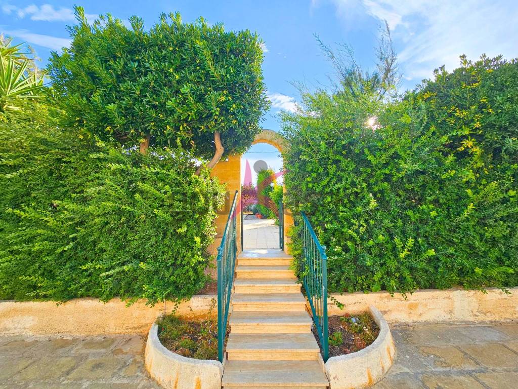 Villa a Mola di bari in Strada Statale 16 Adriatica, 63 - Foto 4