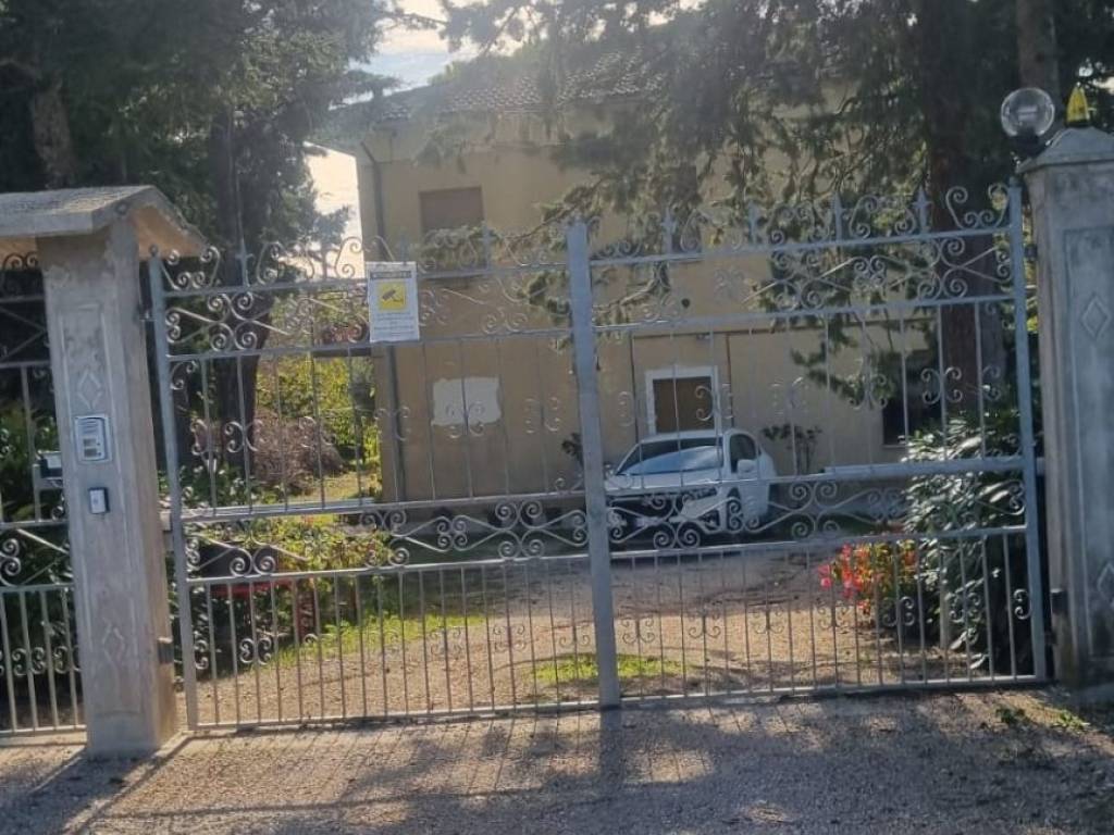 Appartamento a San ginesio in Contrada Vallimestre - Foto 2