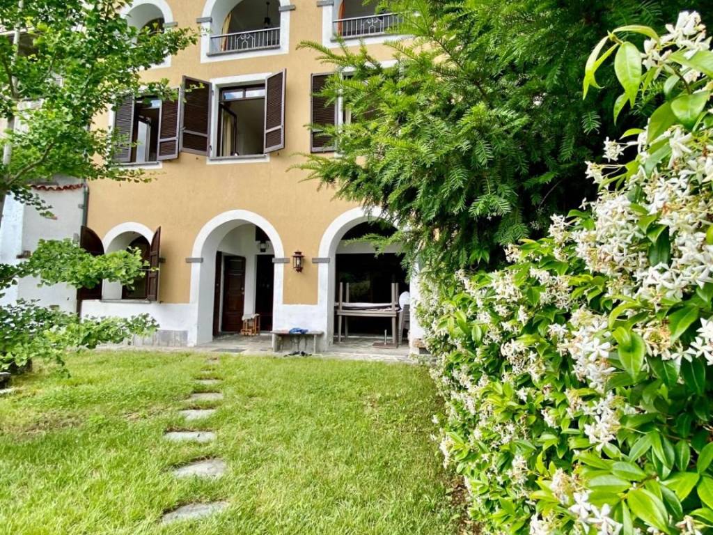 Villa a Valsolda in Via Statale, 39 - Foto 4