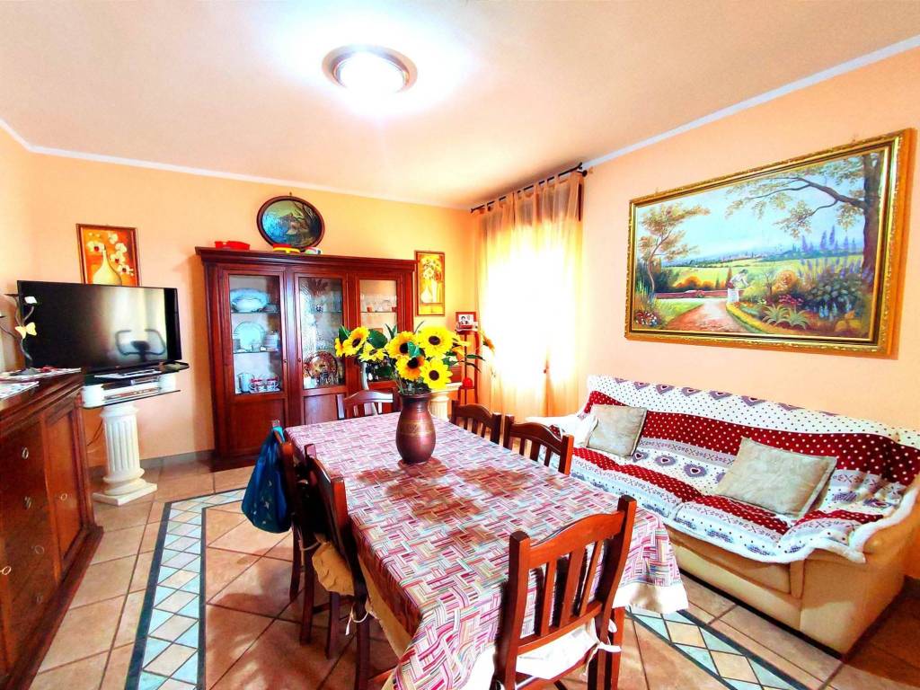 Appartamento a Sannicola in Via San Simone, 24 - Foto 2