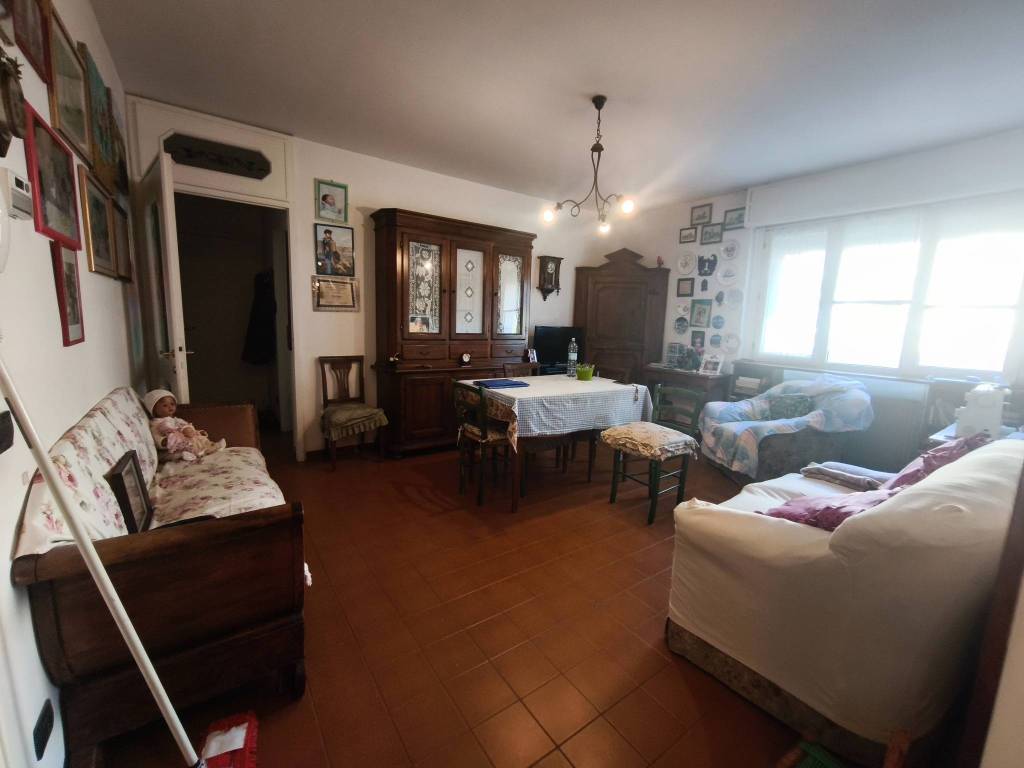 Appartamento a Fiorenzuola d'arda in Via Manfredo Manfredi - Foto 2