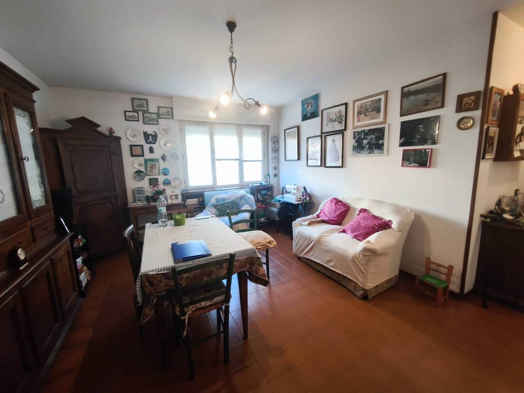 Appartamento a Fiorenzuola d'arda in Via Manfredo Manfredi - Foto 3