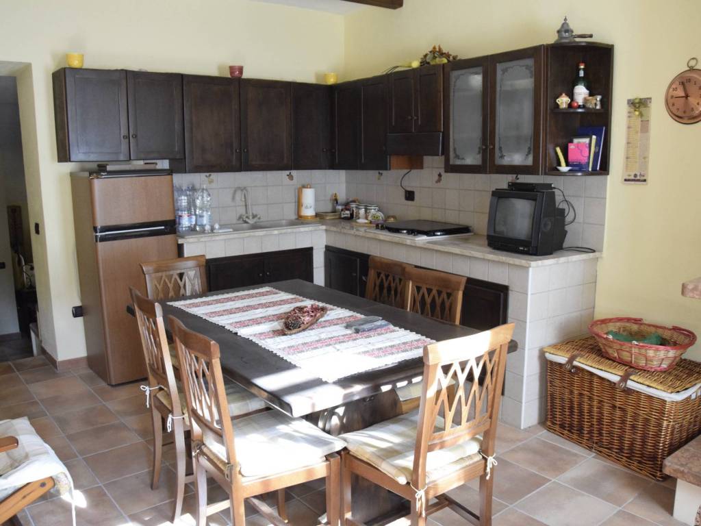 Appartamento a Castelnuovo parano in Via Minerva - Foto 2