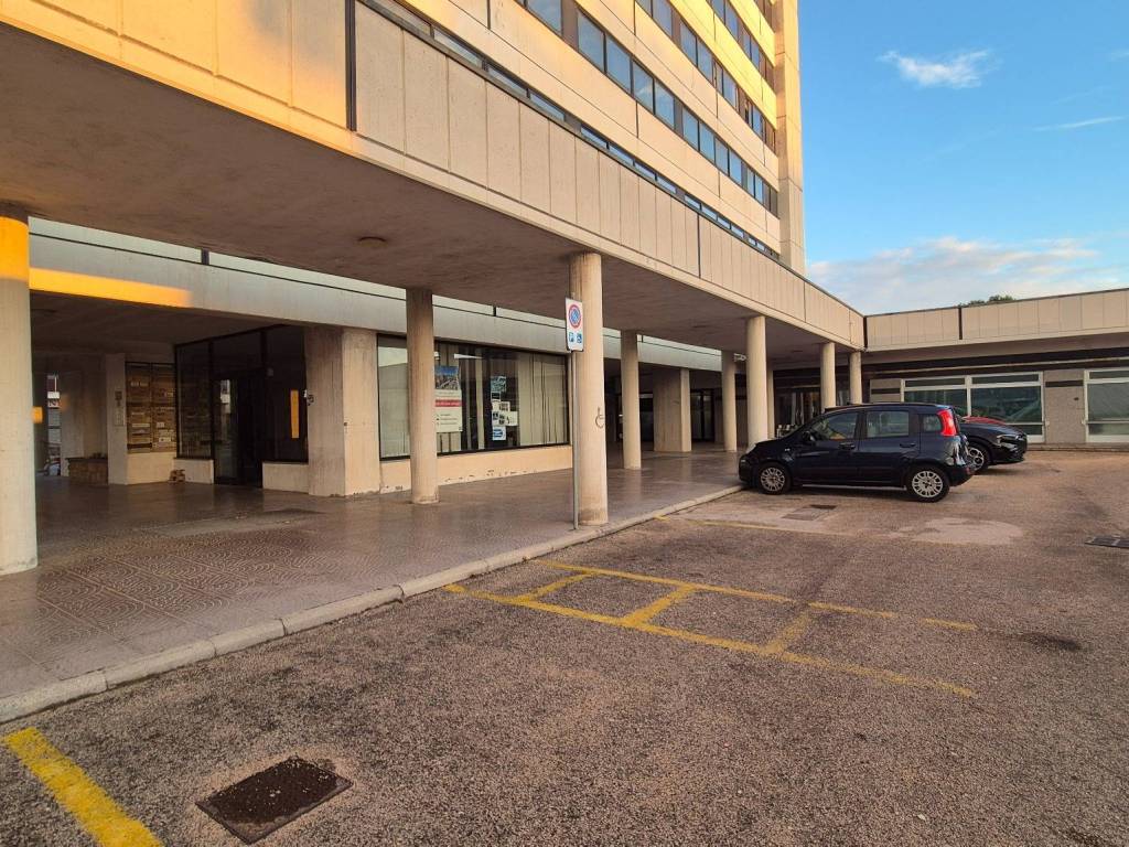 Immobile a Pomezia in Via dei Castelli Romani, 22 - Foto 4