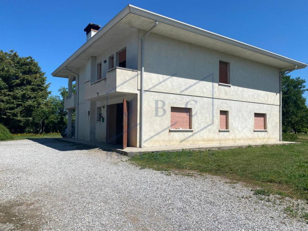 Villa a Pramaggiore in Via Belvedere, 99 - Foto 4