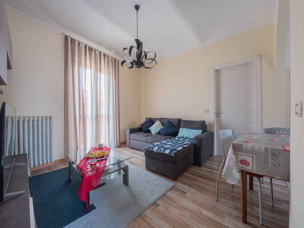 Villa a Asti in Frazione Quarto Inferiore, 281 - Foto 2