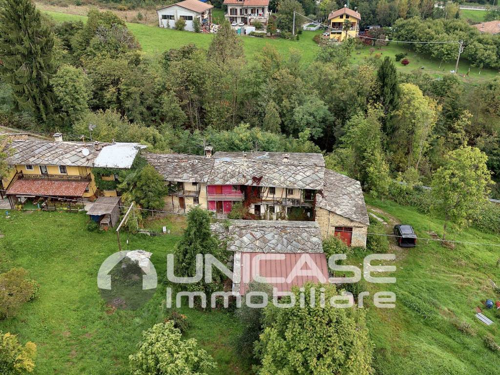 Rustico / casale a Bagnolo piemonte in Via Bosco Rocche, 47 - Foto 3