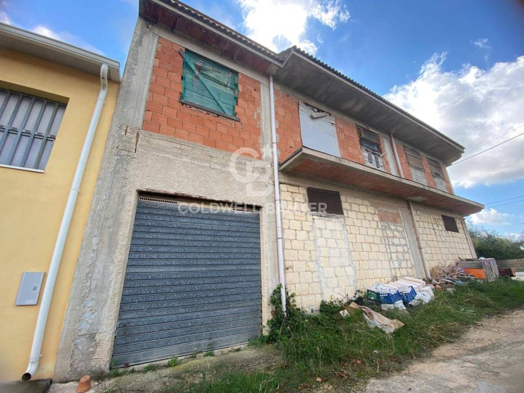 Casa indipendente a Rosolini in Vle Libertà - Foto 4