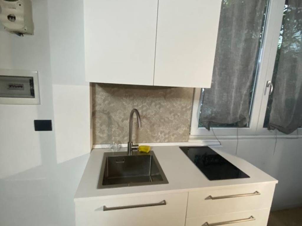 Appartamento a Pavia in Via Pietro Carpanelli - Foto 2