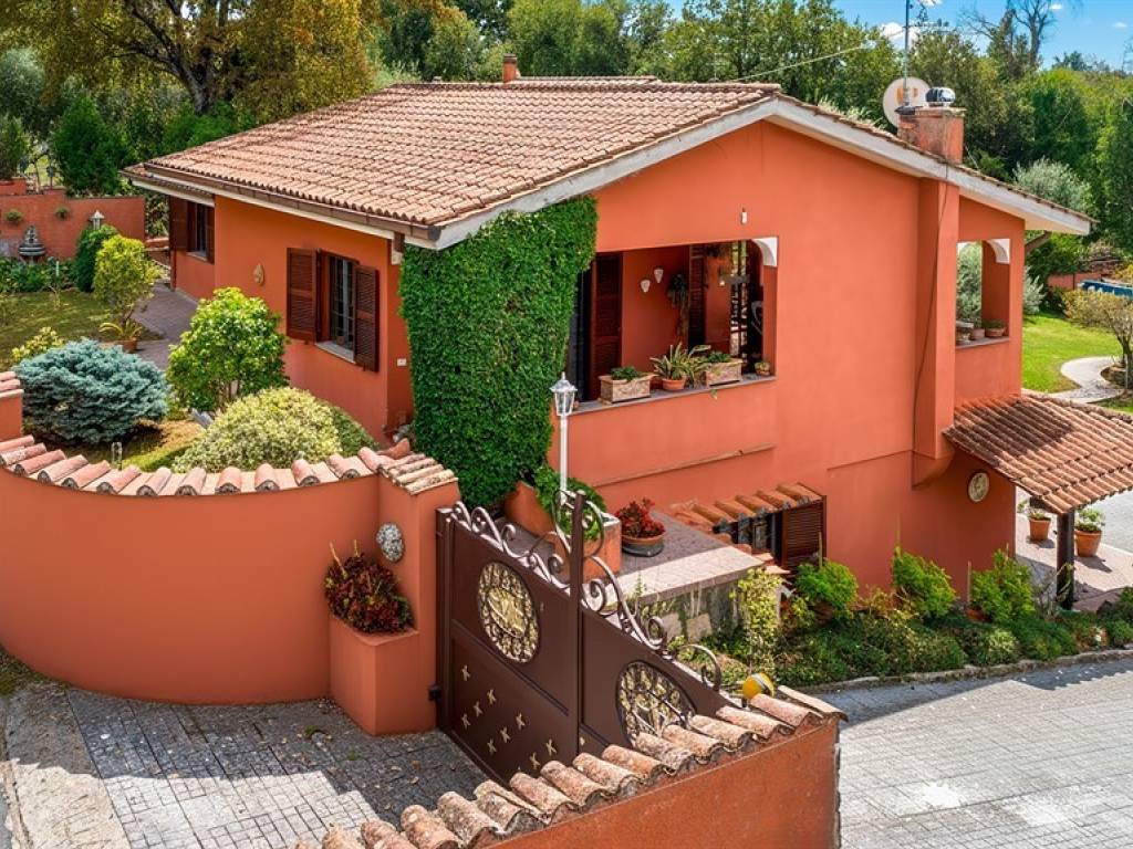Villa a Palestrina in Via Colle del Vescovo - Foto 3
