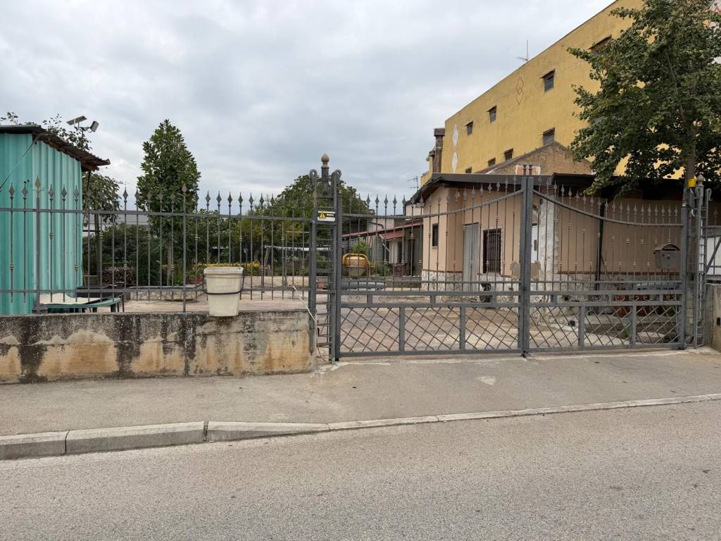 Villa a Acerra in Via Capitolo, 15 - Foto 3