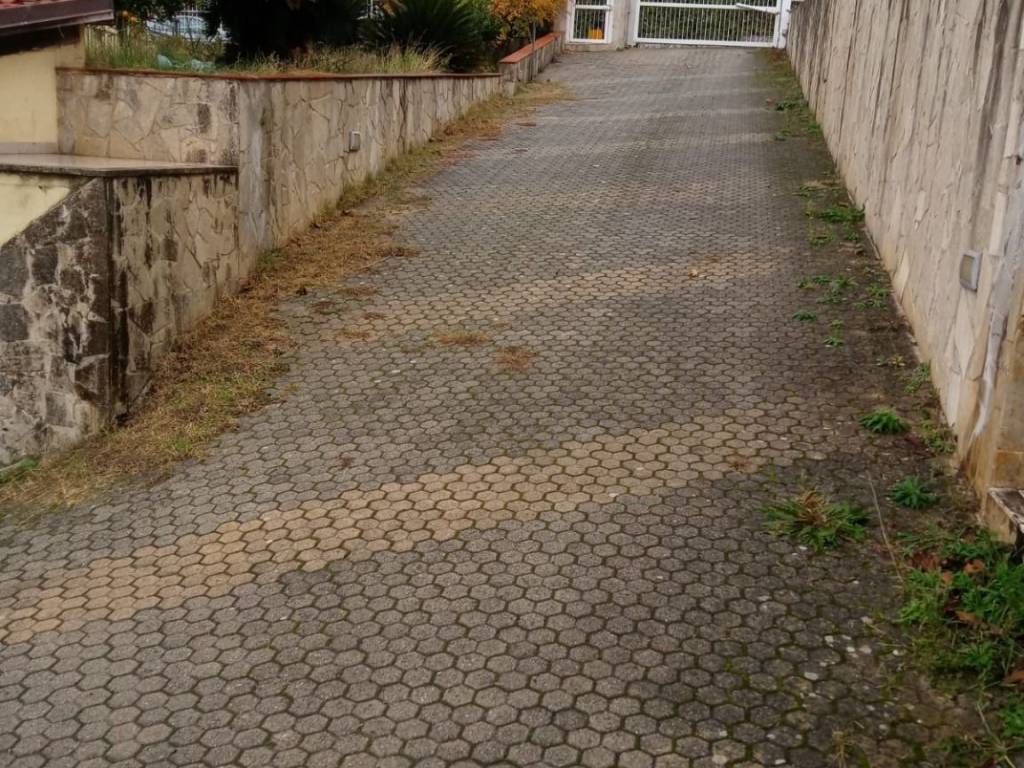 Villa a Rende in Via Raffaello Sanzio, 24 - Foto 4
