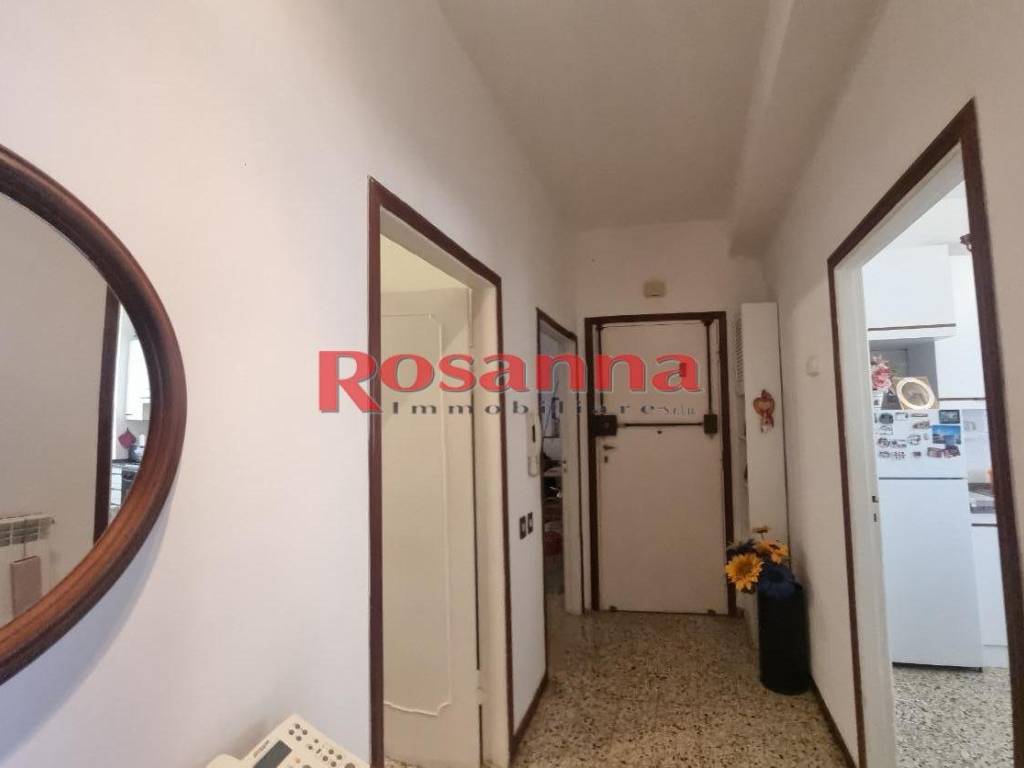 Appartamento a Livorno in Via Jacopo Sgarallino, , 57122 - Foto 3