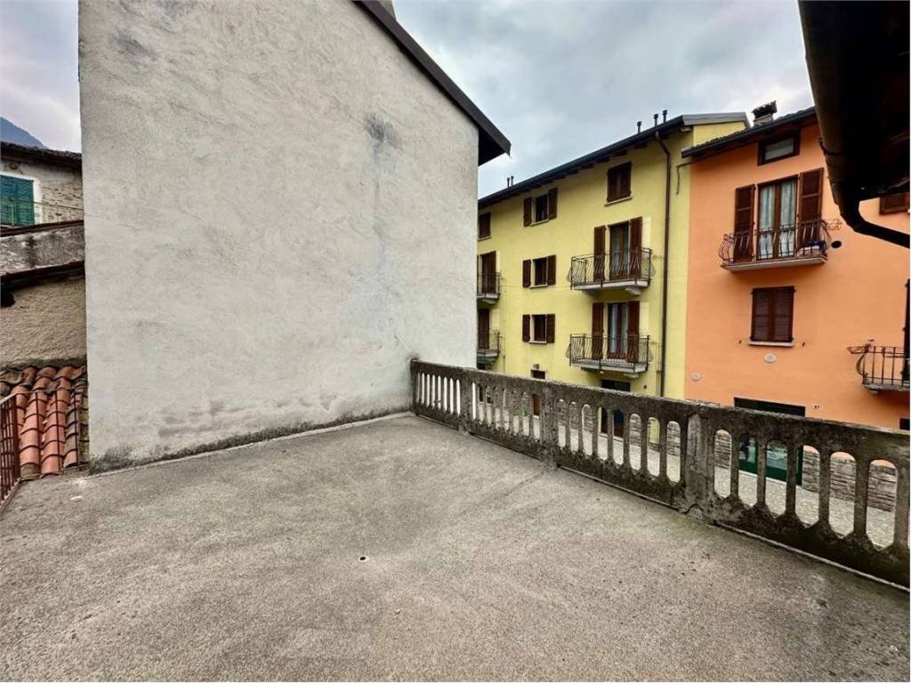 Casa indipendente a Primaluna in piazza cadorna , 1 - Foto 2