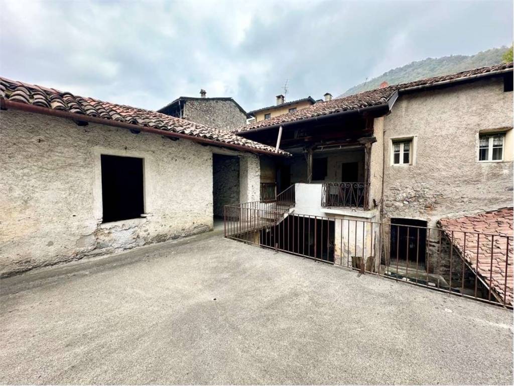 Casa indipendente a Primaluna in piazza cadorna , 1 - Foto 4