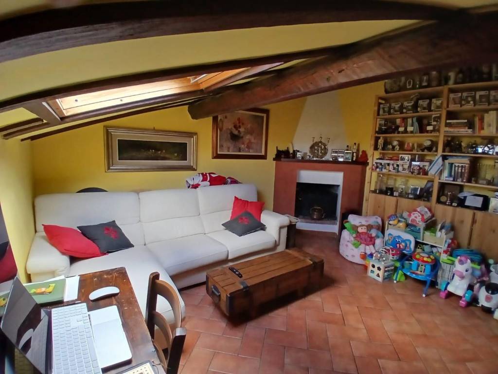 Appartamento a Livorno in Via Paolo Lilla, , 56 - Foto 2