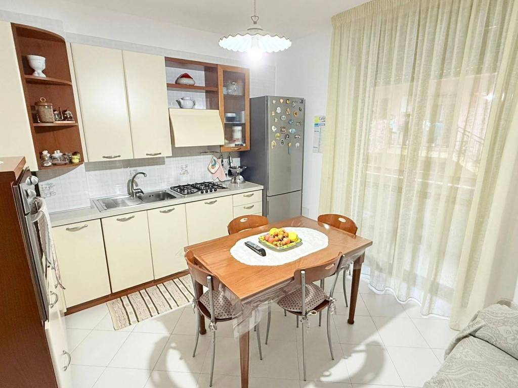 Appartamento a Cassano delle murge in Via Diego Laudati - Foto 2