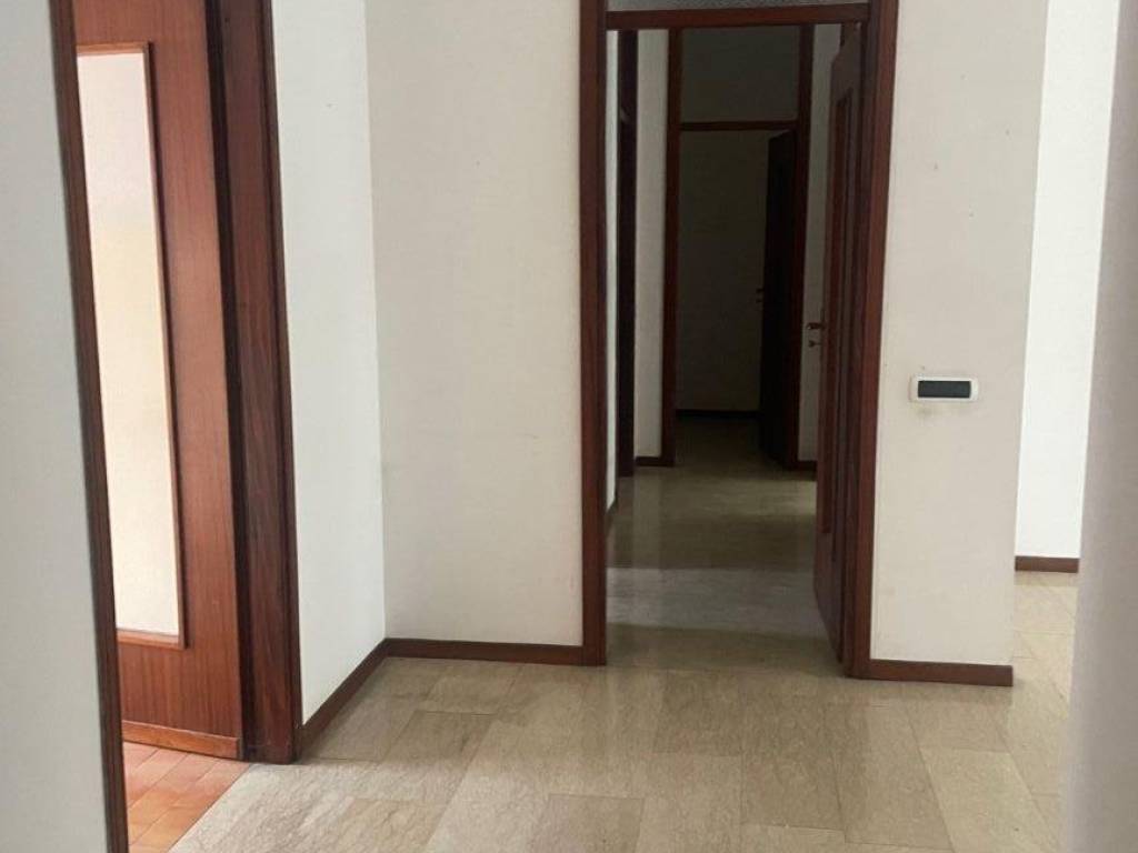 Appartamento a Asti in Corso Luigi Einaudi - Foto 5