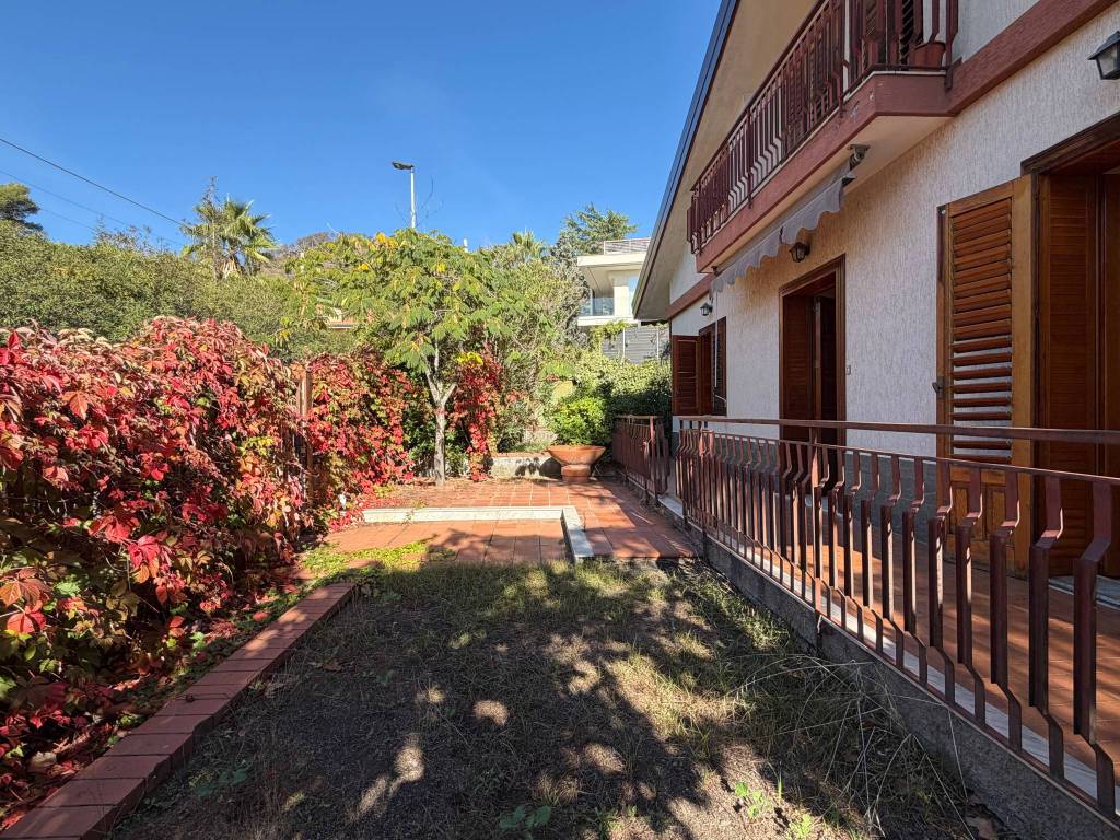 Villa a Nicolosi in Via San Antonio alla Sciara - Foto 4