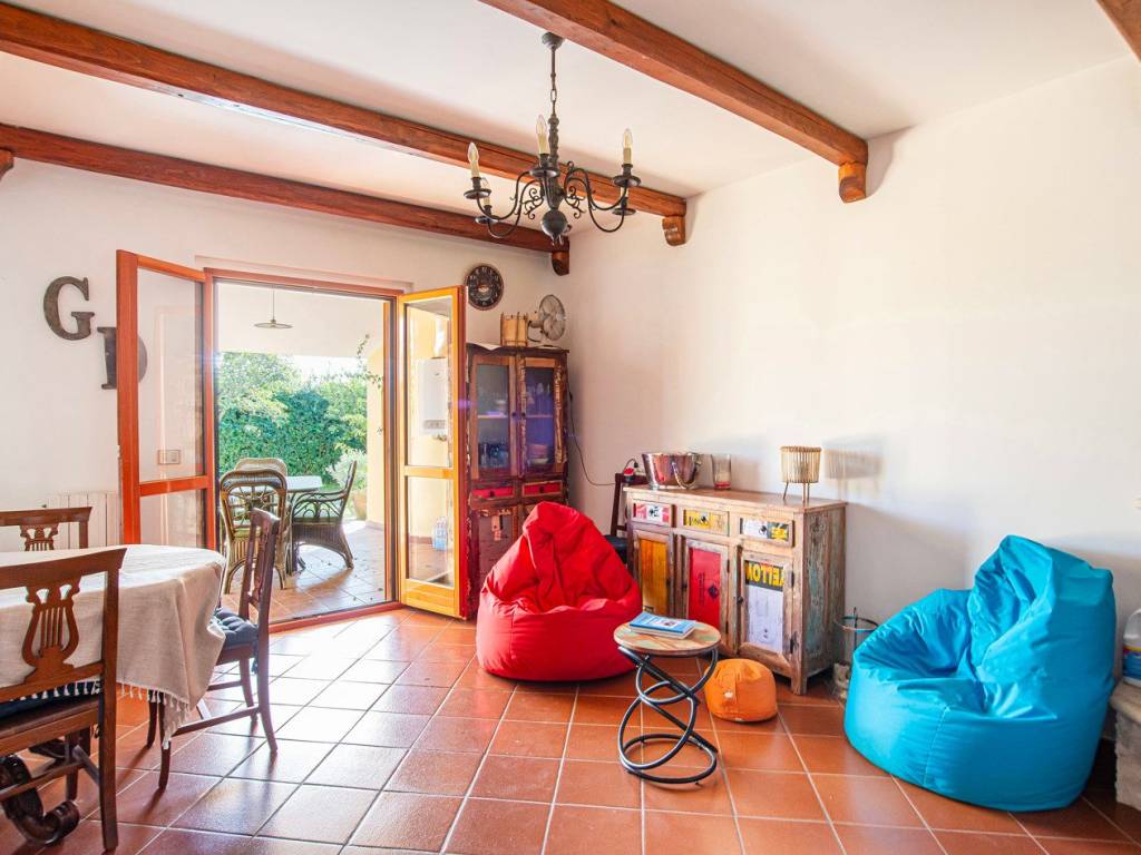Villa a Sabaudia in Via della Bilancia , 47 - Foto 2