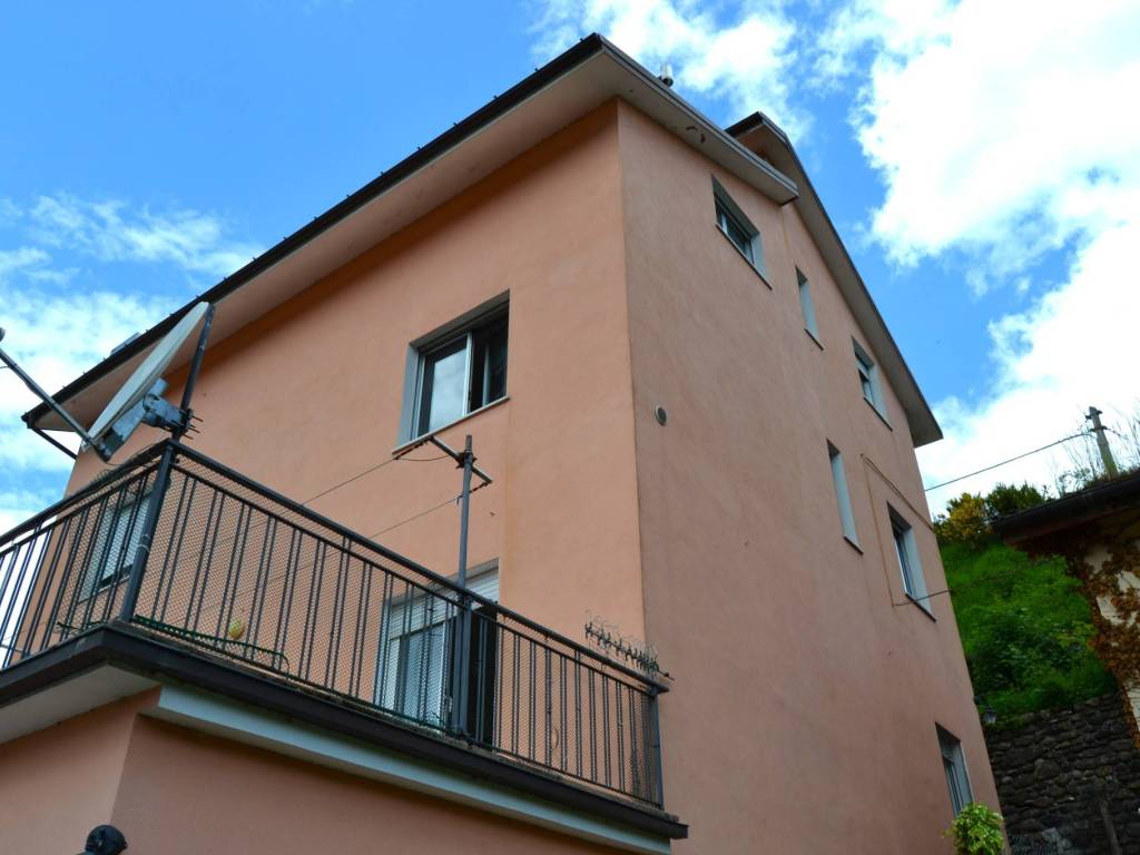 Appartamento a Rezzoaglio in Località Cabanne, 61 - Foto 2