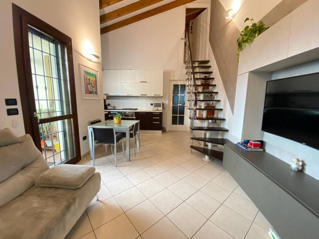 Appartamento a Castel maggiore in Via Camillo Torres, 16 - Foto 3